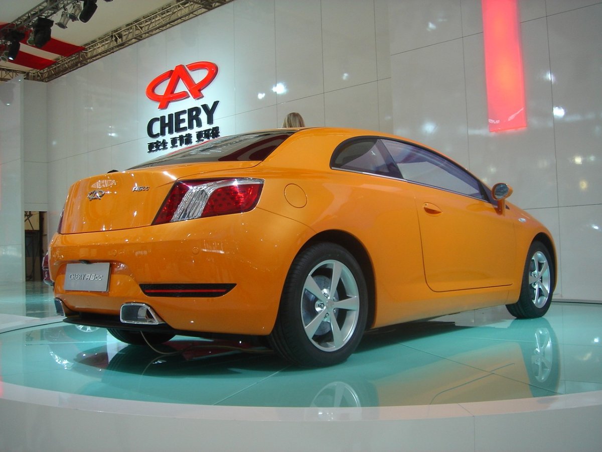 Китайская Chery Sport