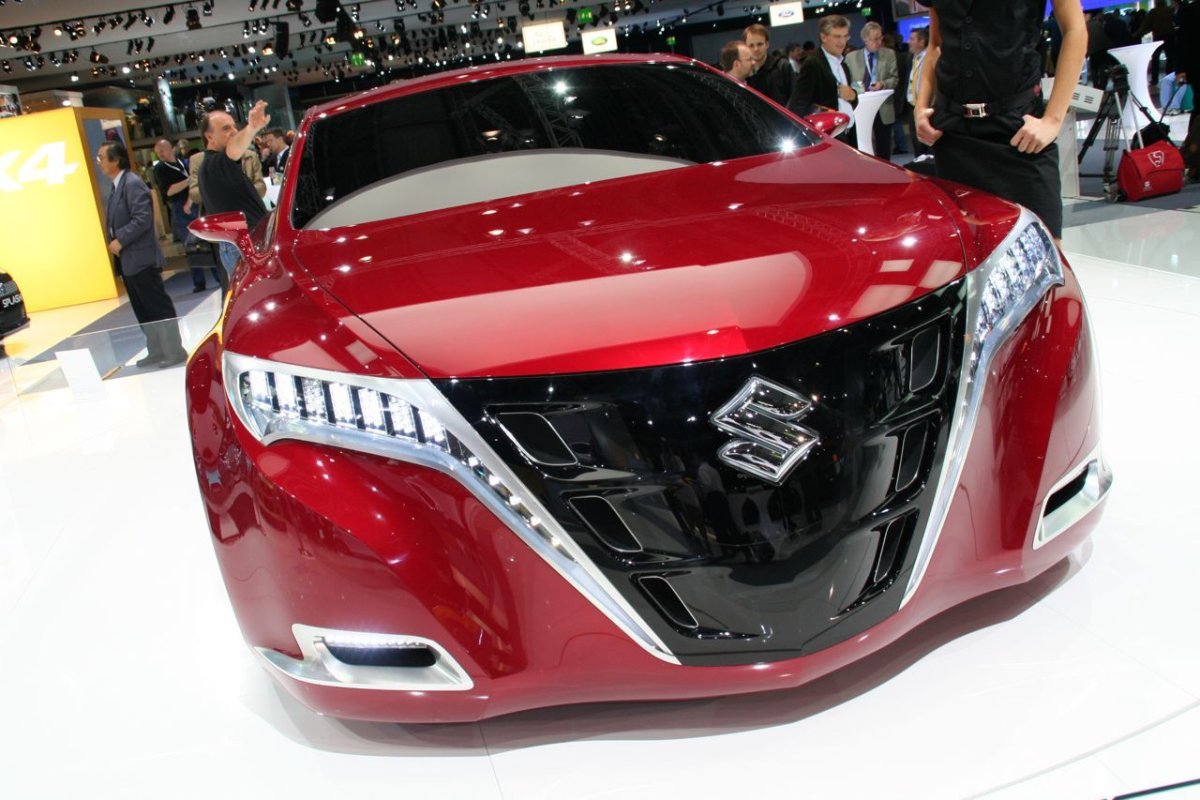 Suzuki Kizashi 2015