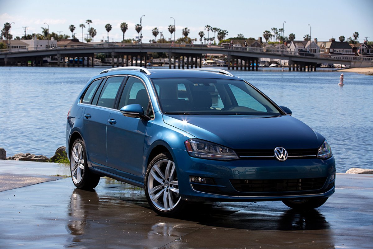 Volkswagen Golf Sportwagon