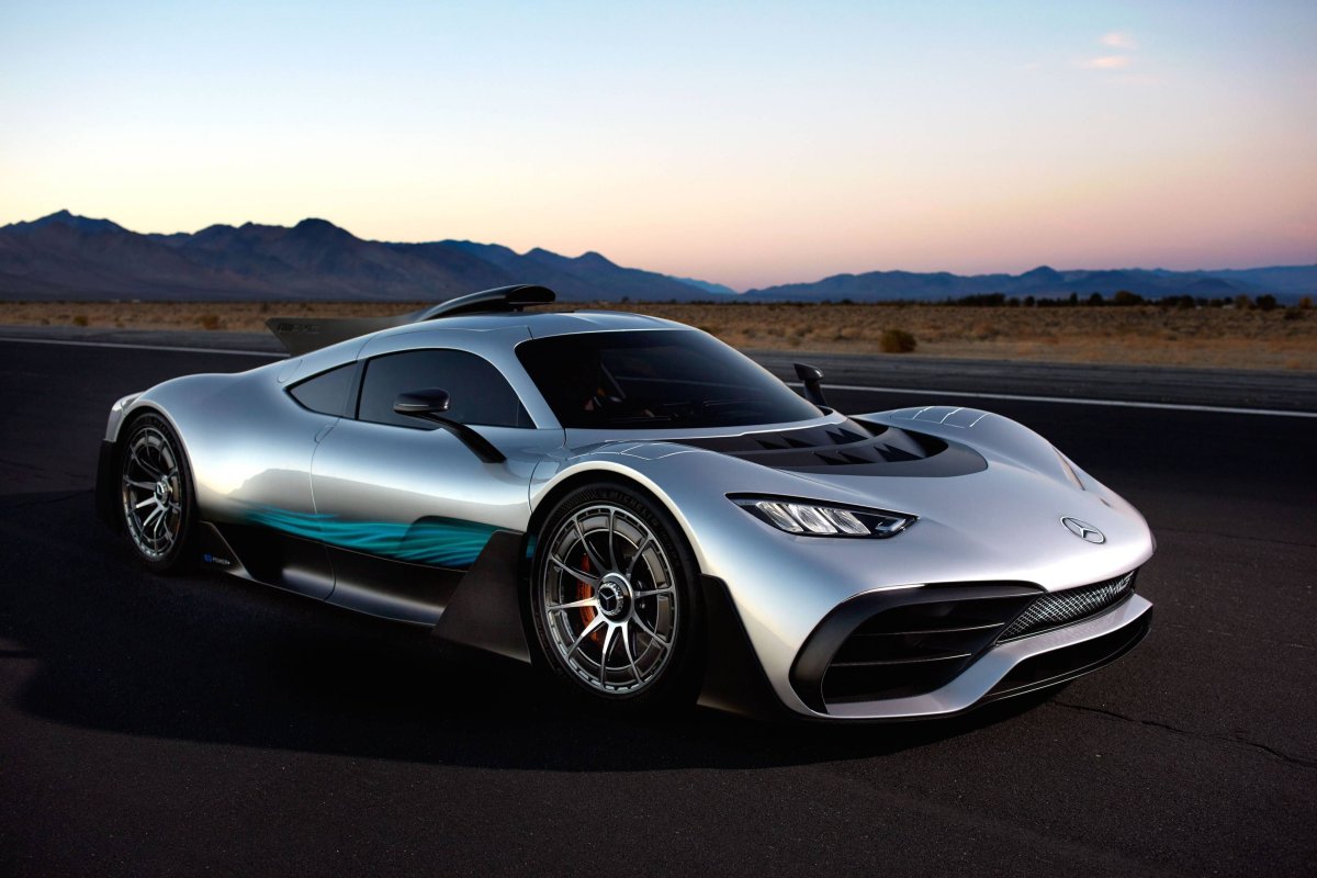 Гиперкар Mercedes-AMG Project one