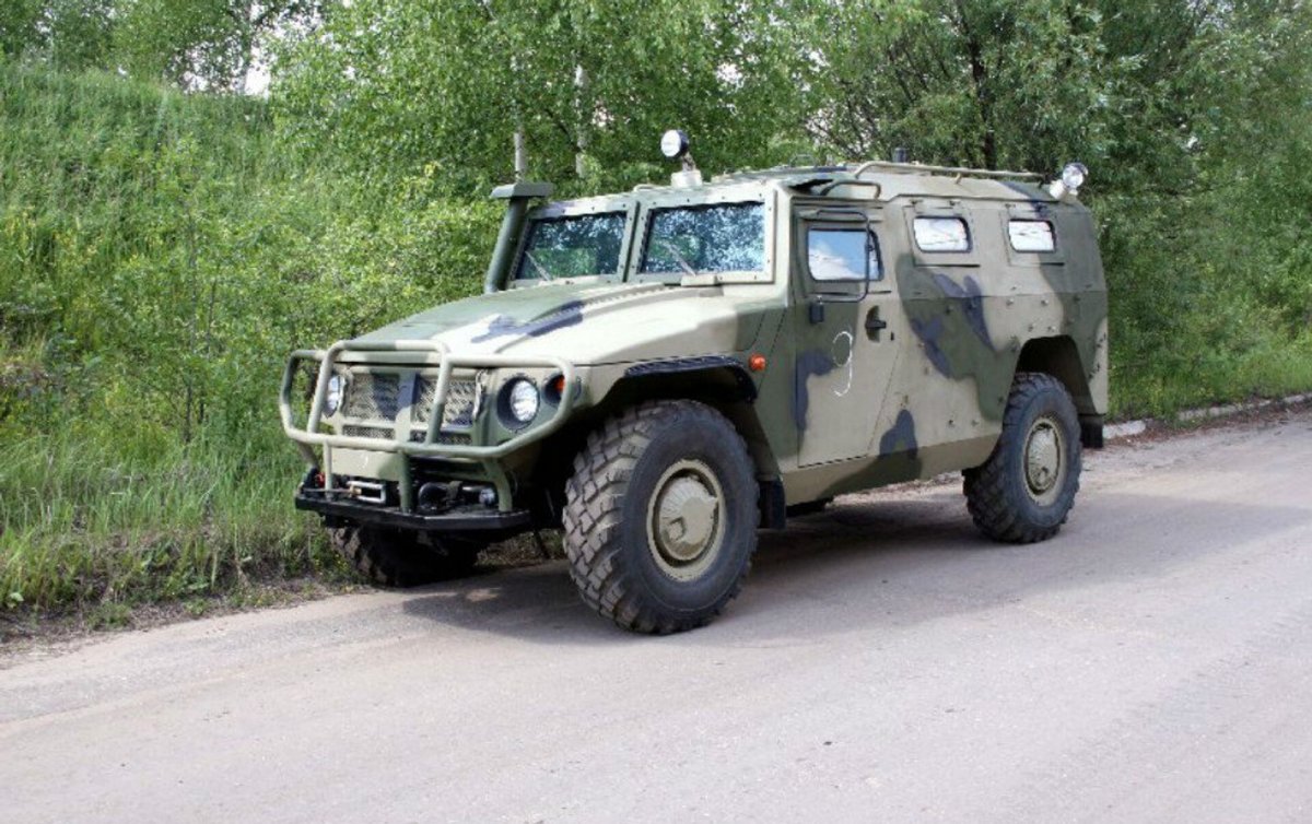 Песочный ГАЗ тигр