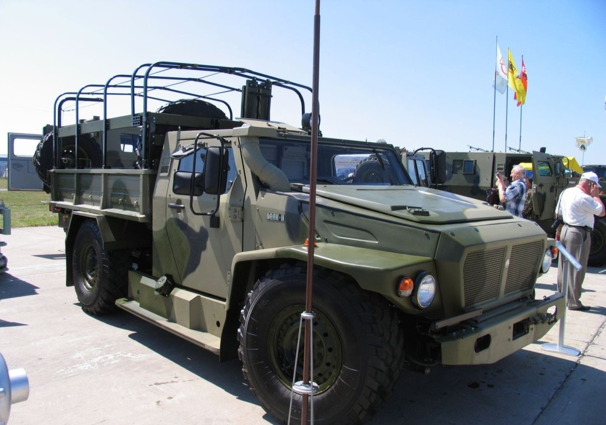 Бронеавтомобиль волк-2