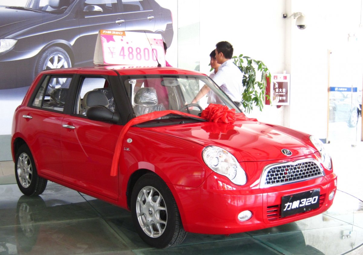 Lifan машина