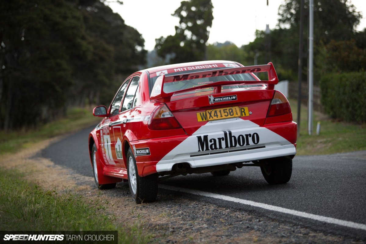Mitsubishi Lancer Evolution vi Rally