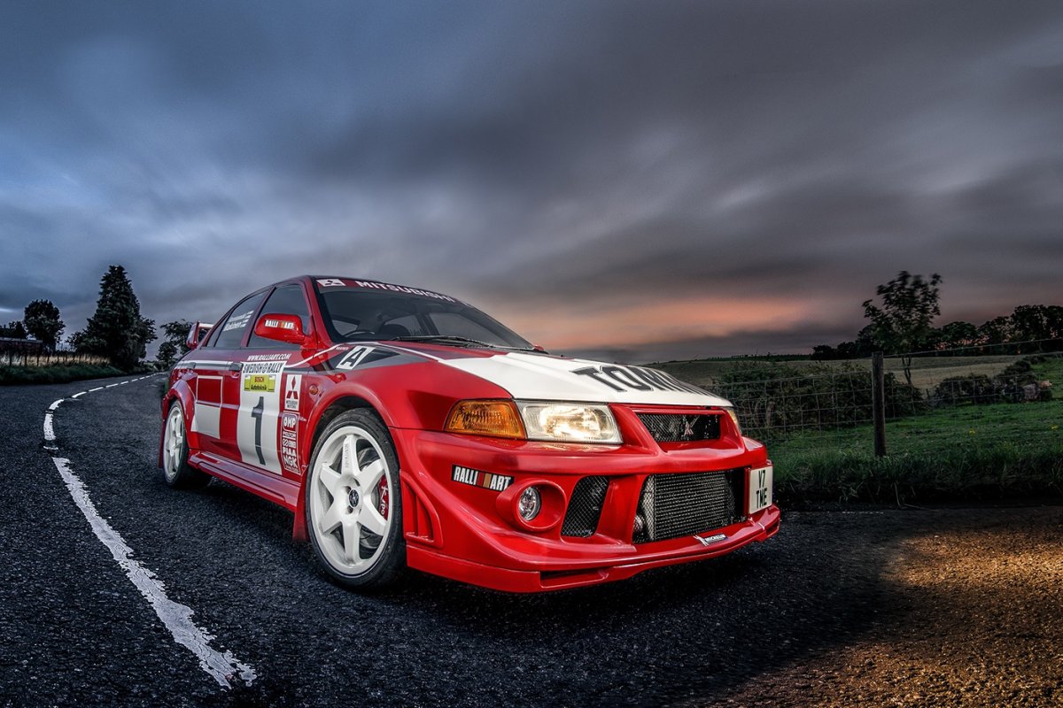 Mitsubishi Evolution Tommi гоночная