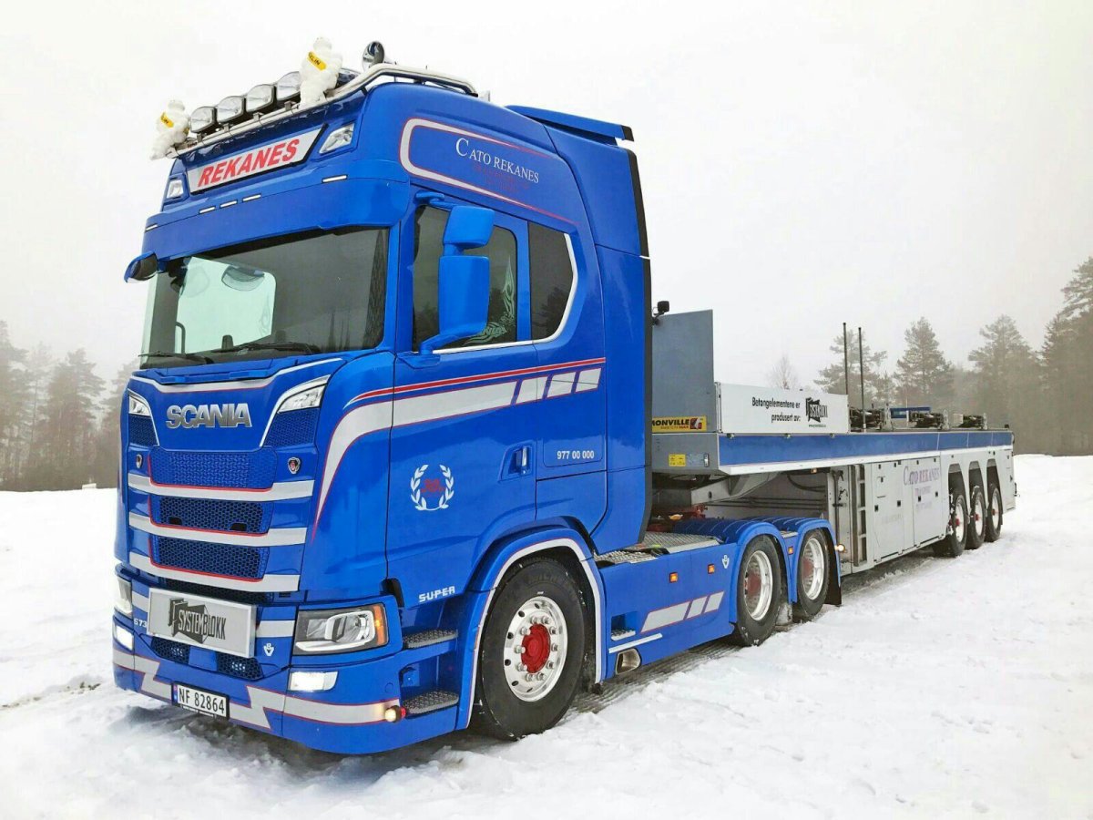 Фура Scania s730