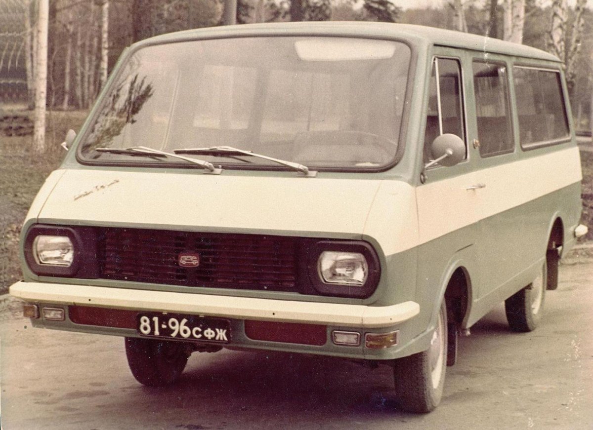 Автомобиль РАФ-2203 Латвия