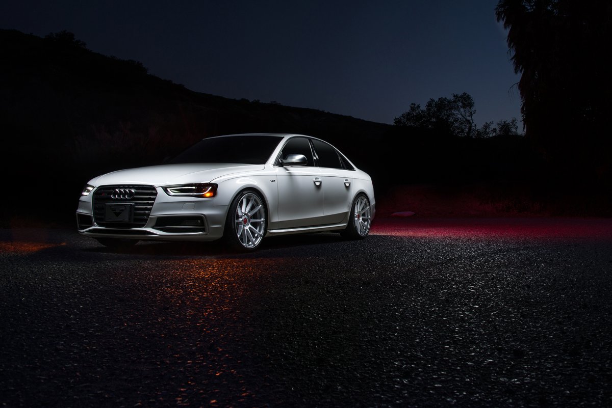 Audi s4 Wallpaper