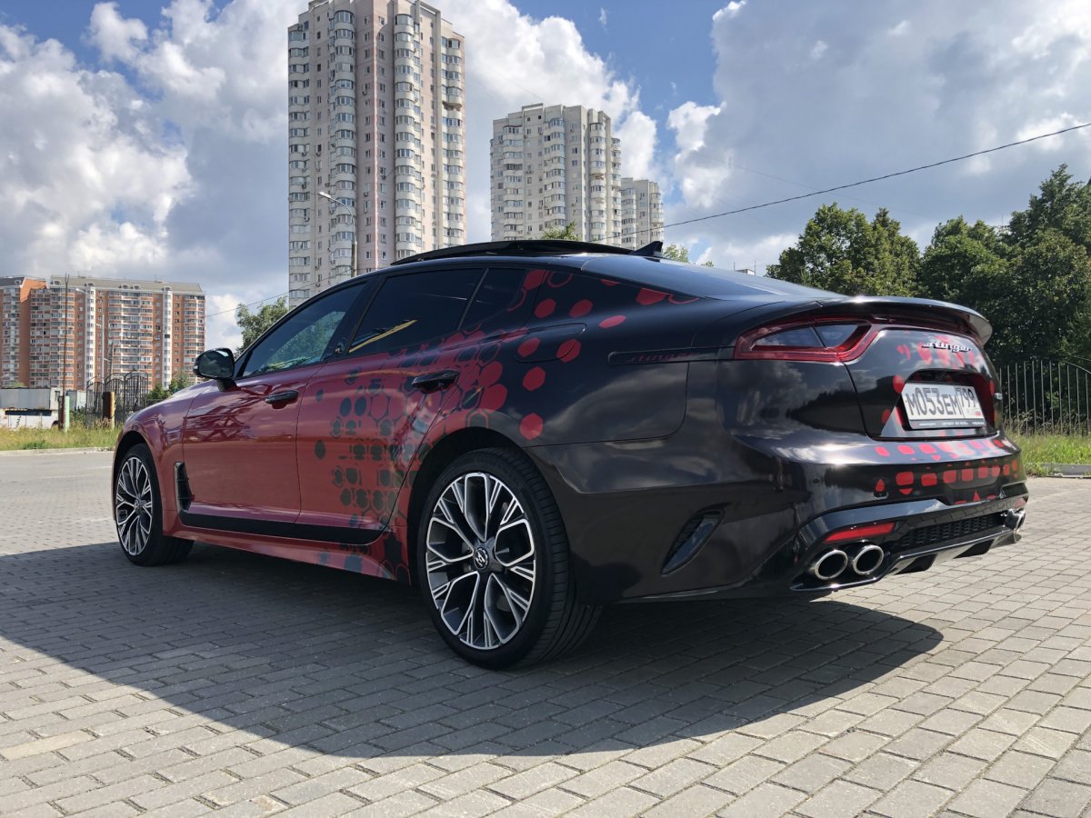 Kia Stinger 2015