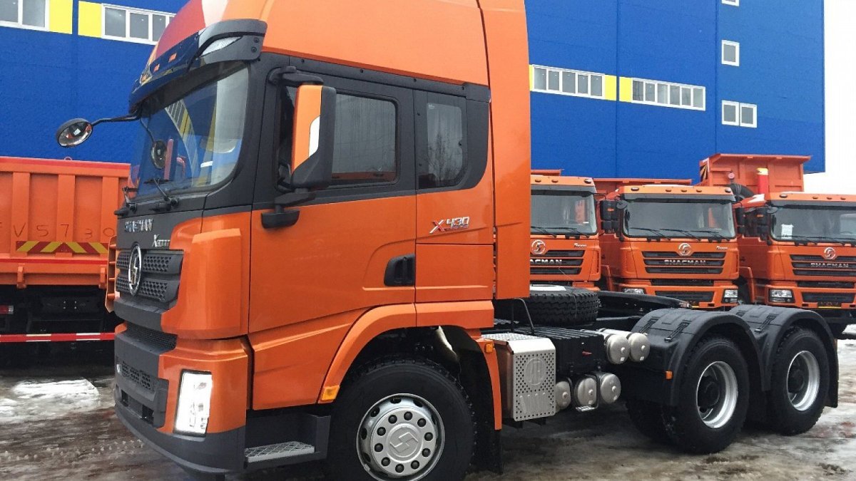 Седельный тягач Шакман x3000