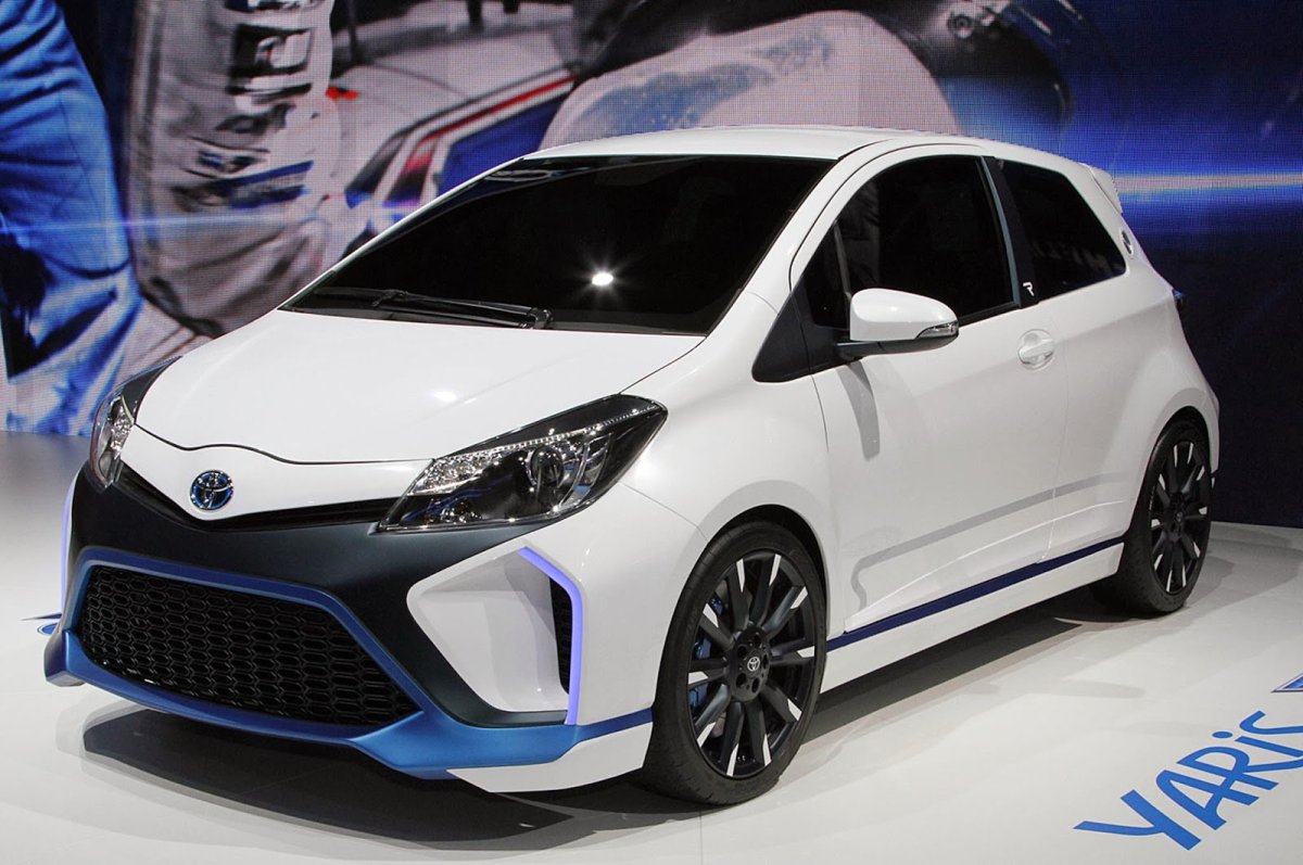 Toyota Vitz 2017