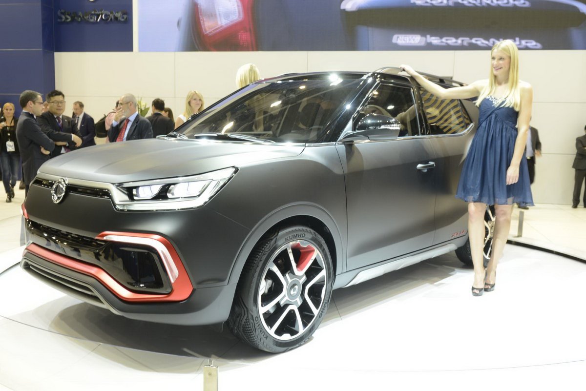 SSANGYONG XLV 2015