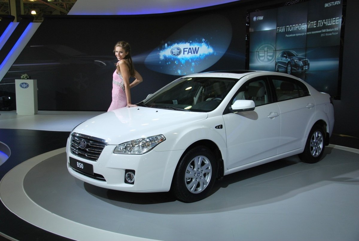 Китаец FAW b50