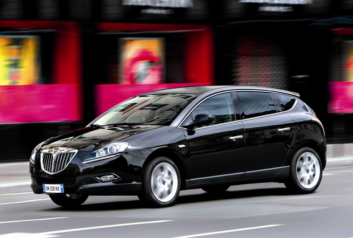 Lancia Delta Модельный ряд