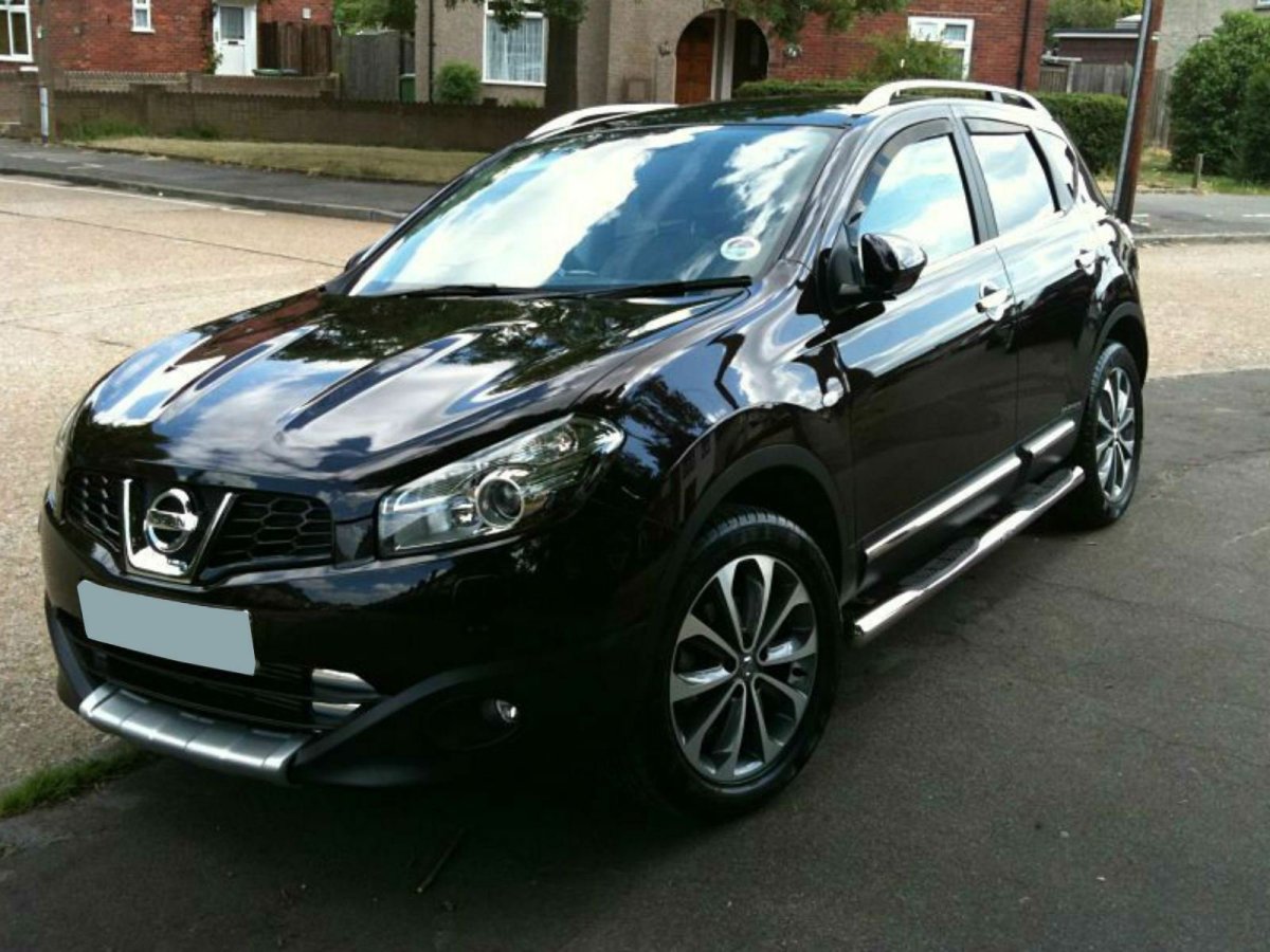 Nissan Qashqai j10 черный