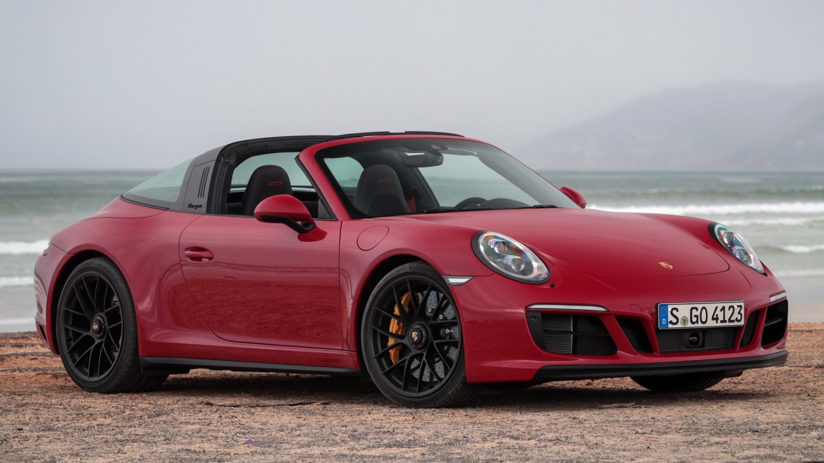Porsche 911 GTS