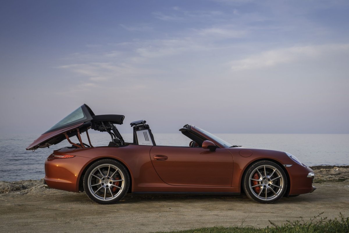 Porsche 911 Targa 4
