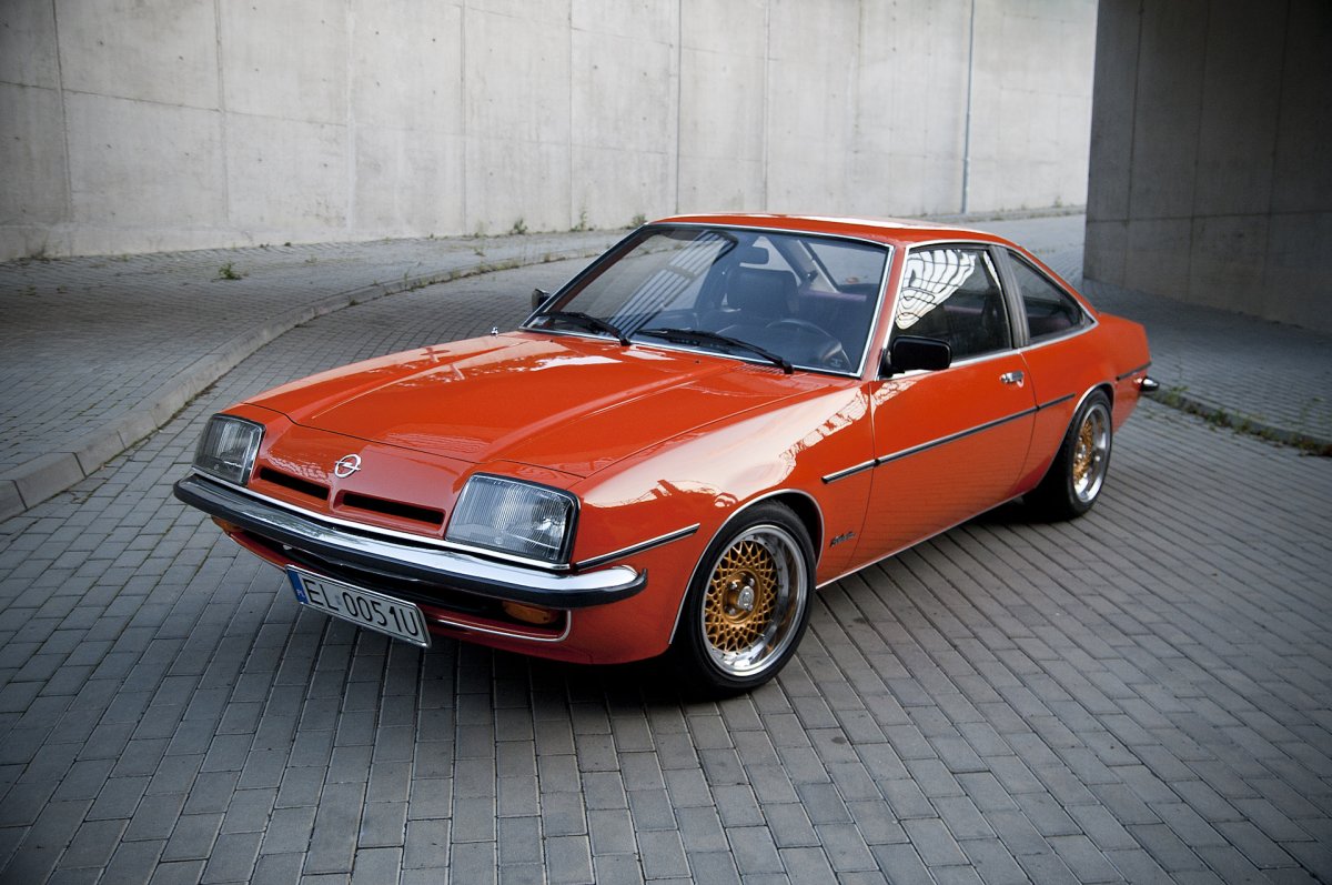Opel Manta b