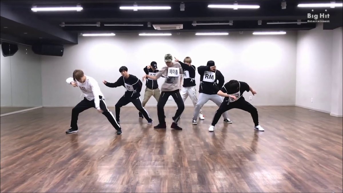 BTS Mic Drop Dance Practice