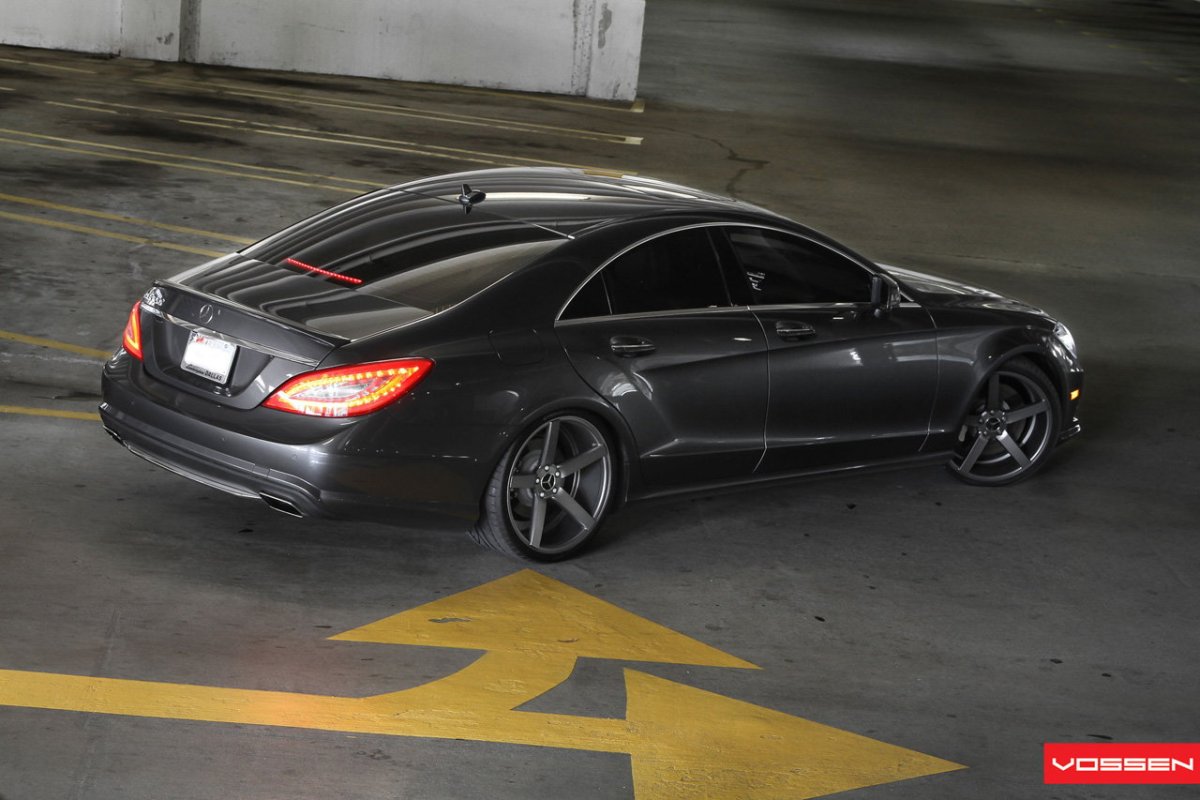 Mercedes Benz CLS 550 AMG чёрный