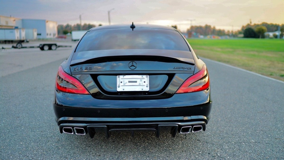 Mercedes CLS 63 AMG сзади