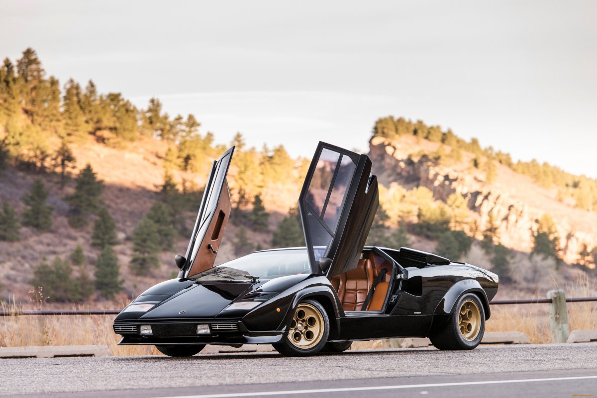 Lamborghini Countach lp400s