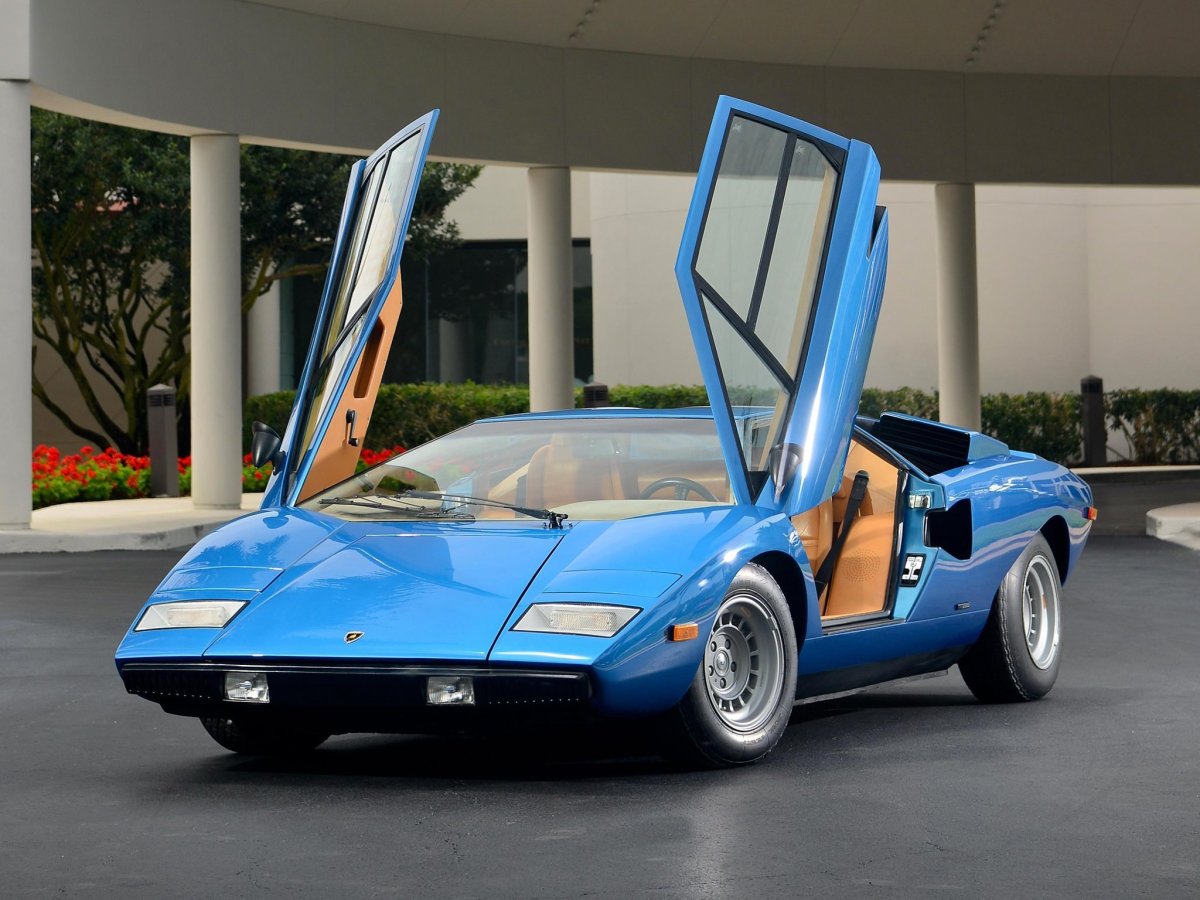 Ламборгини Каунтач lp400