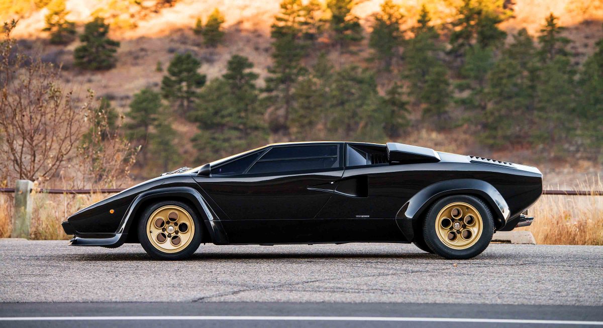 Ламборгини Каунтач lp400s