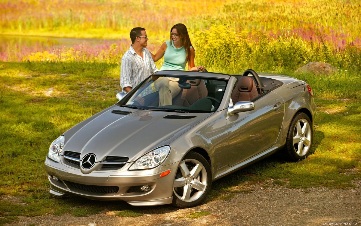 Мерседес SLK 350 кабриолет машинка