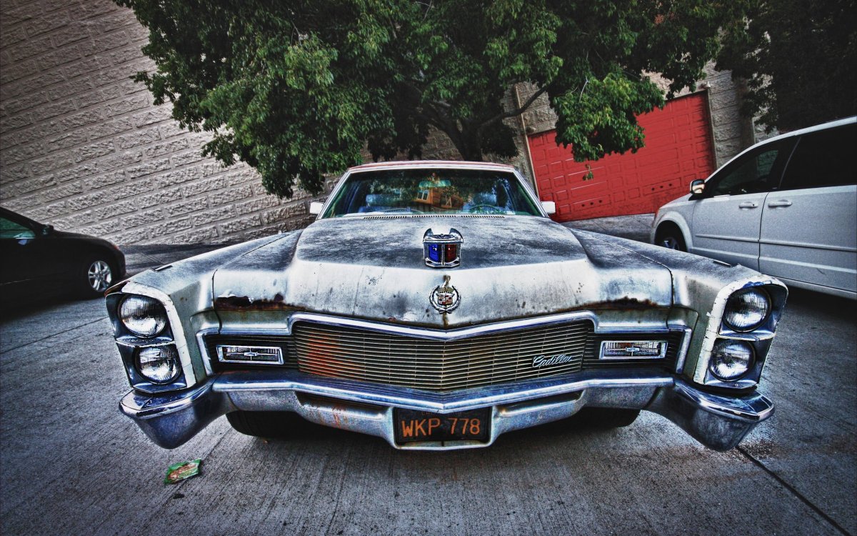 Ретро Кадиллак Deville