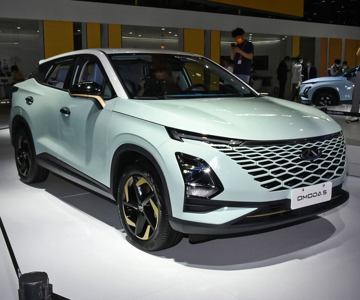 Новый кроссовер Chery omoda5 2022