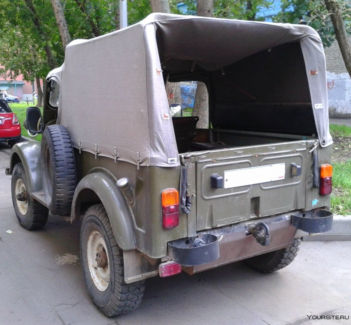 Машина типа козлик