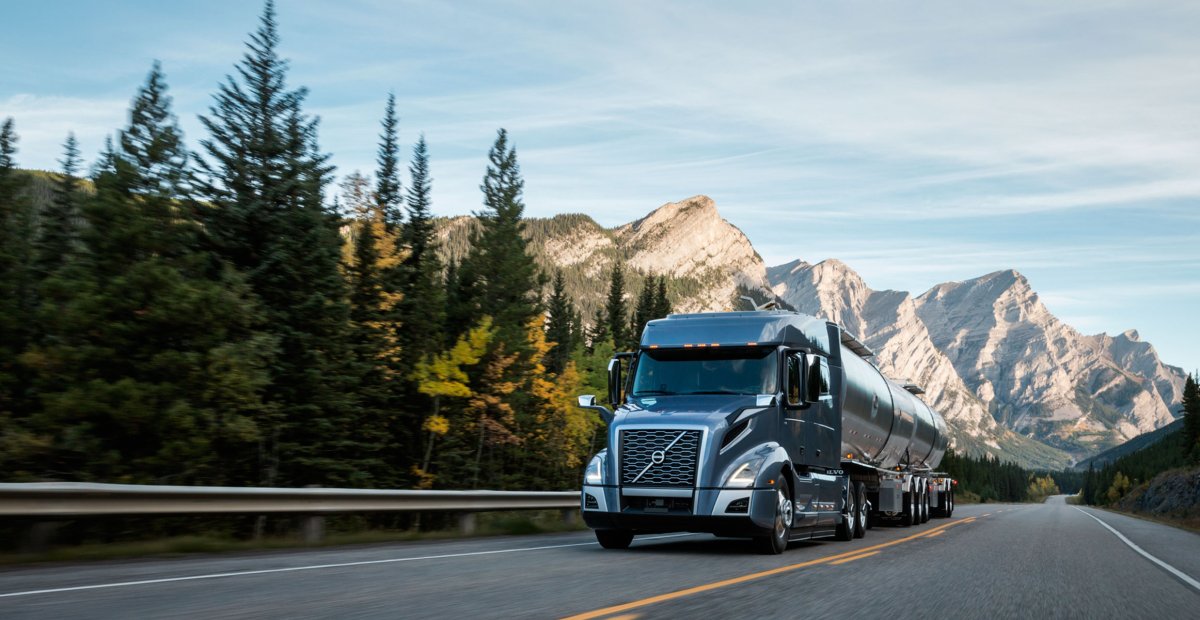 Volvo VNL 740