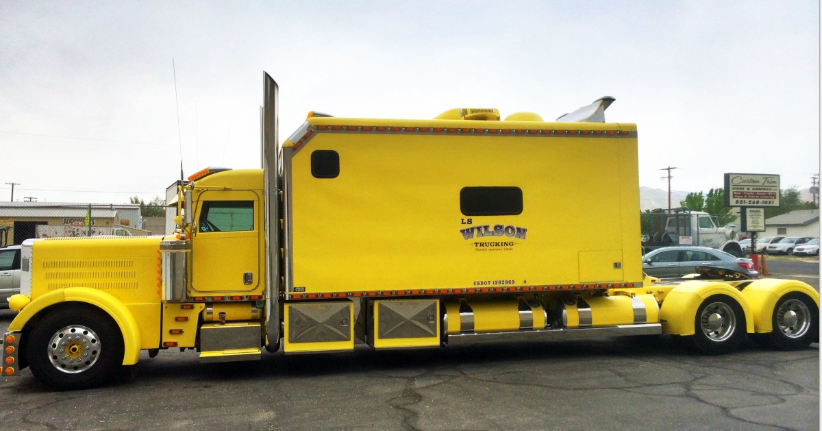 Грузовик Sleeper Truck