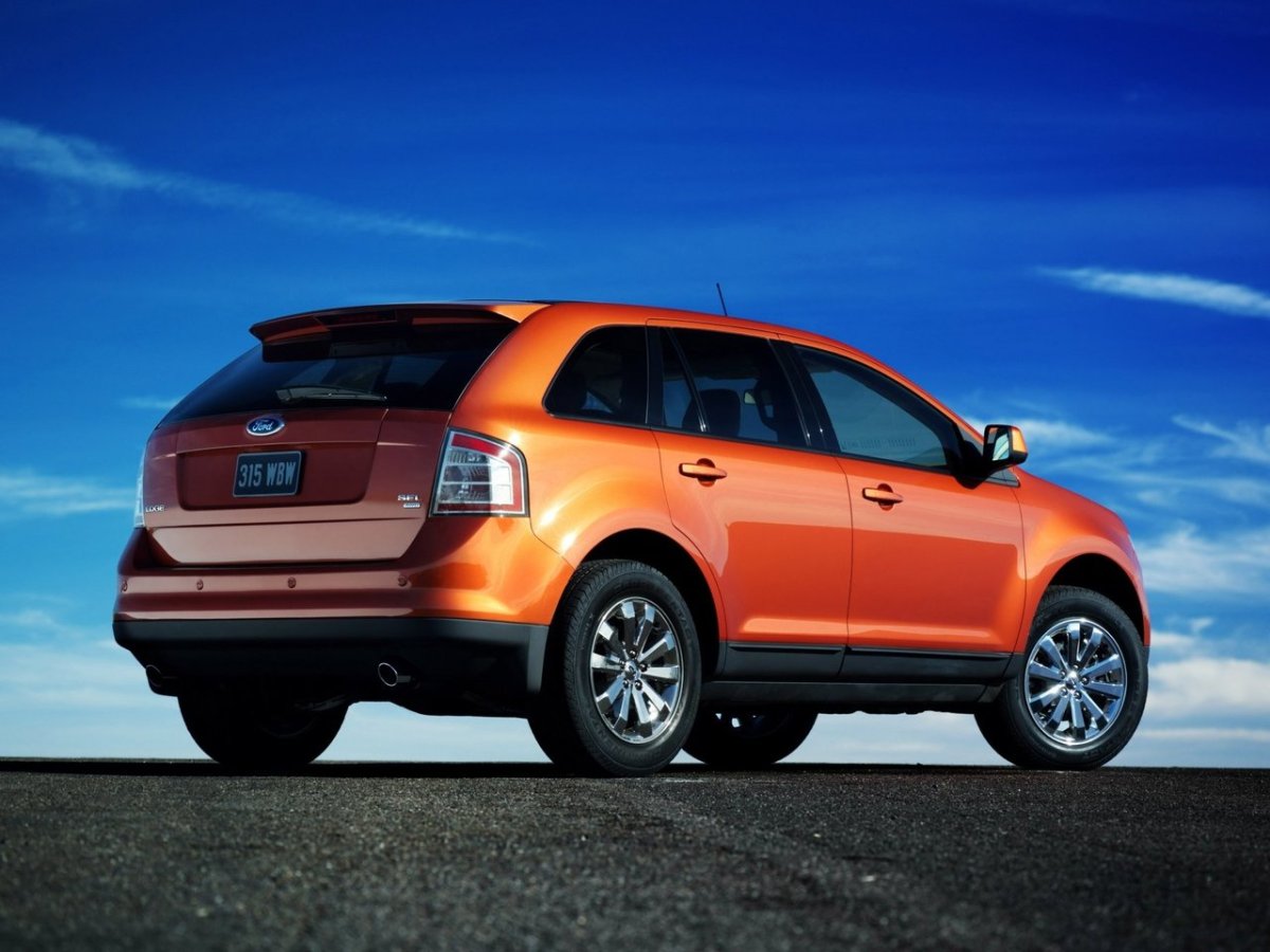 Ford кроссовер Edge