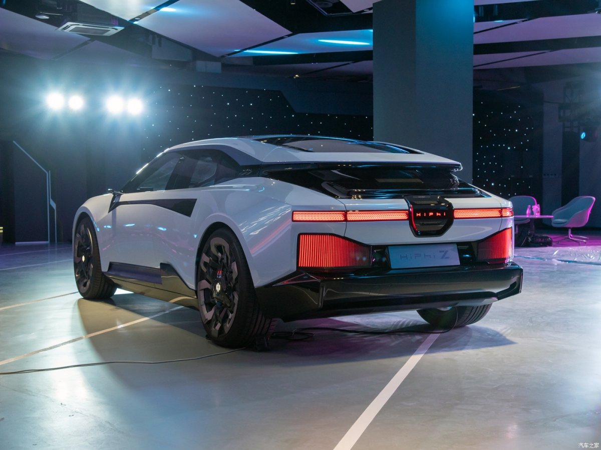 Hiphi z 2022