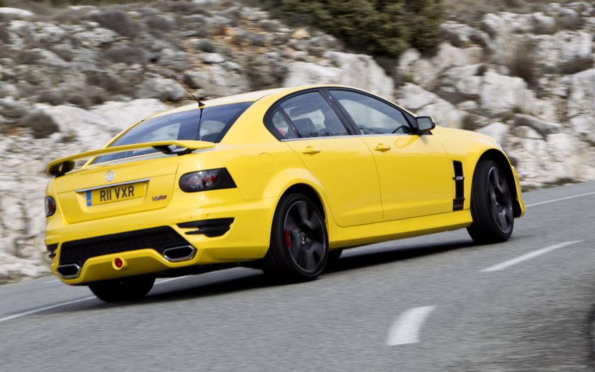 Vauxhall vxr8 универсал
