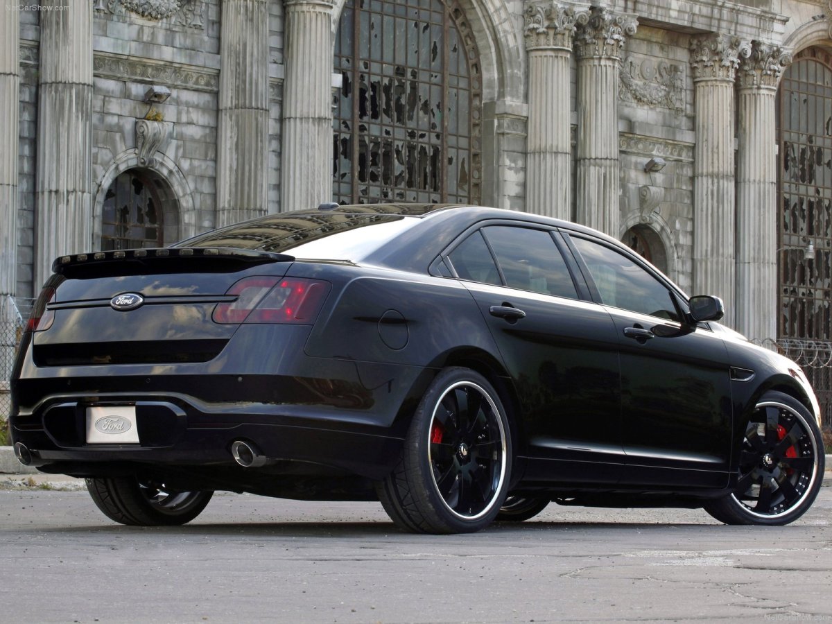 Ford Police Interceptor Stealth