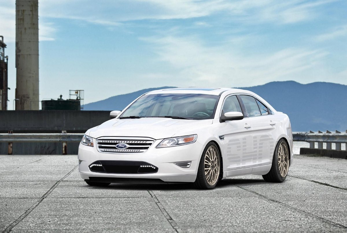 Tuning Ford Taurus 2011