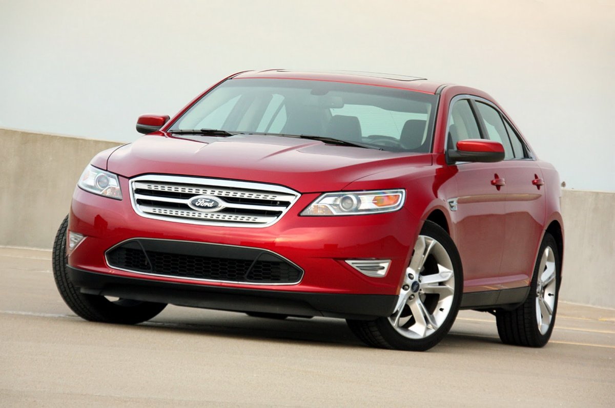 Ford Taurus