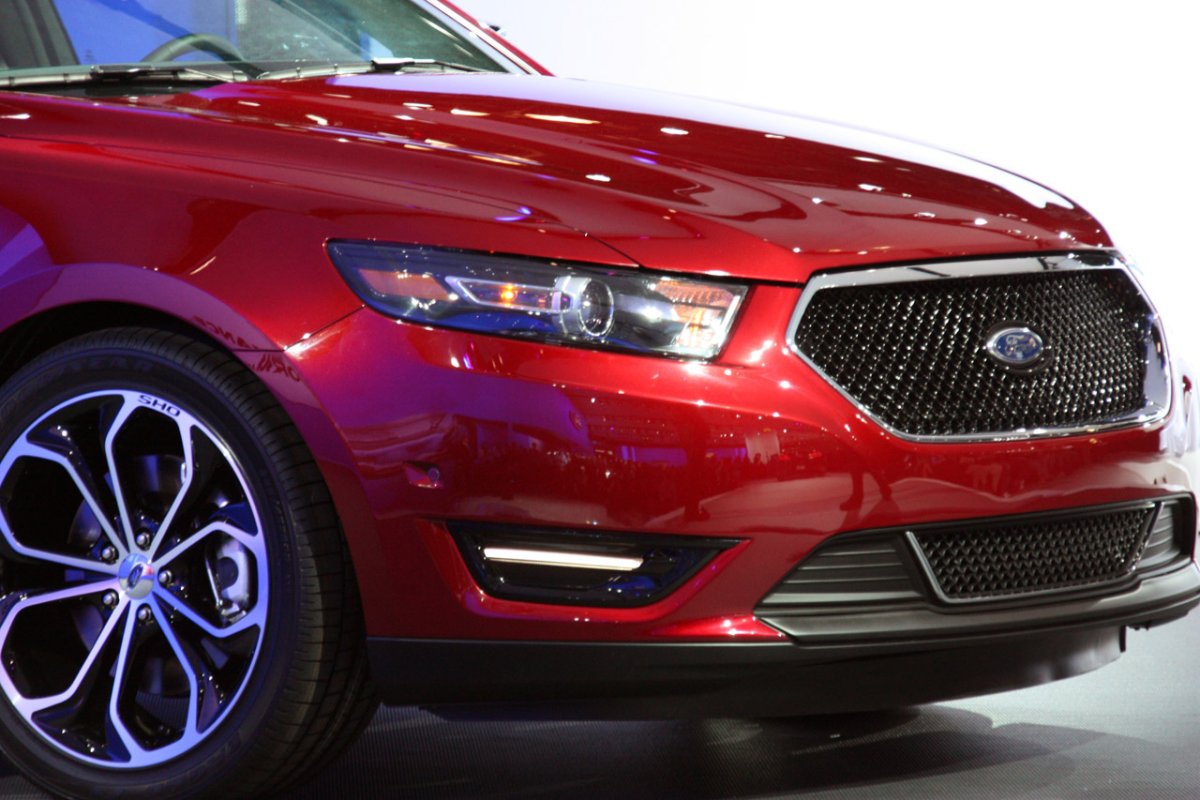 Ford фонаpь пpавый