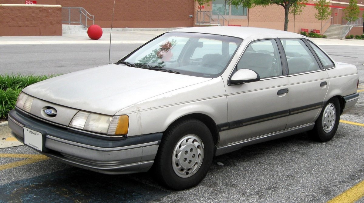 Ford Taurus 1989