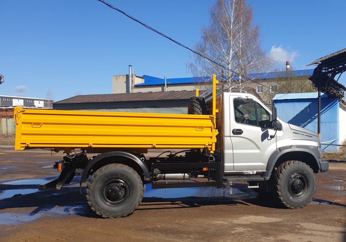 Самосвал ГАЗ-САЗ- 25061-10