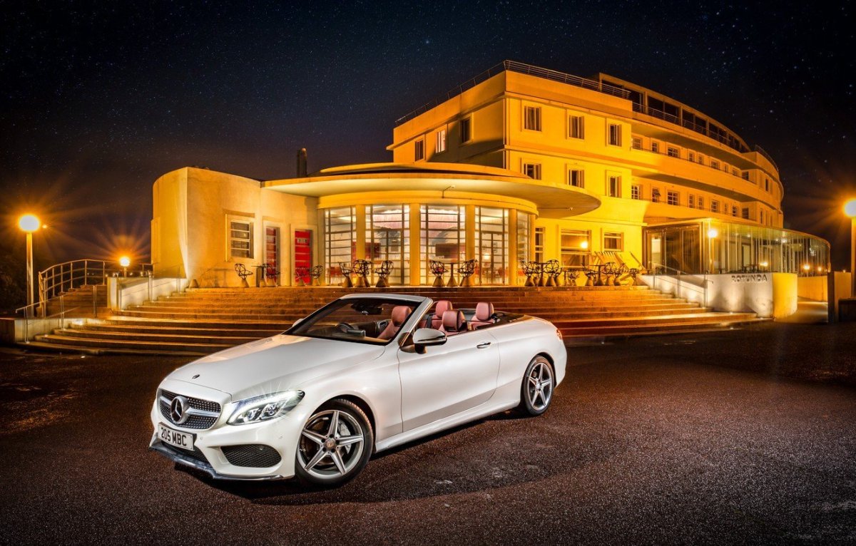 Mercedes c class Cabrio белый 2016