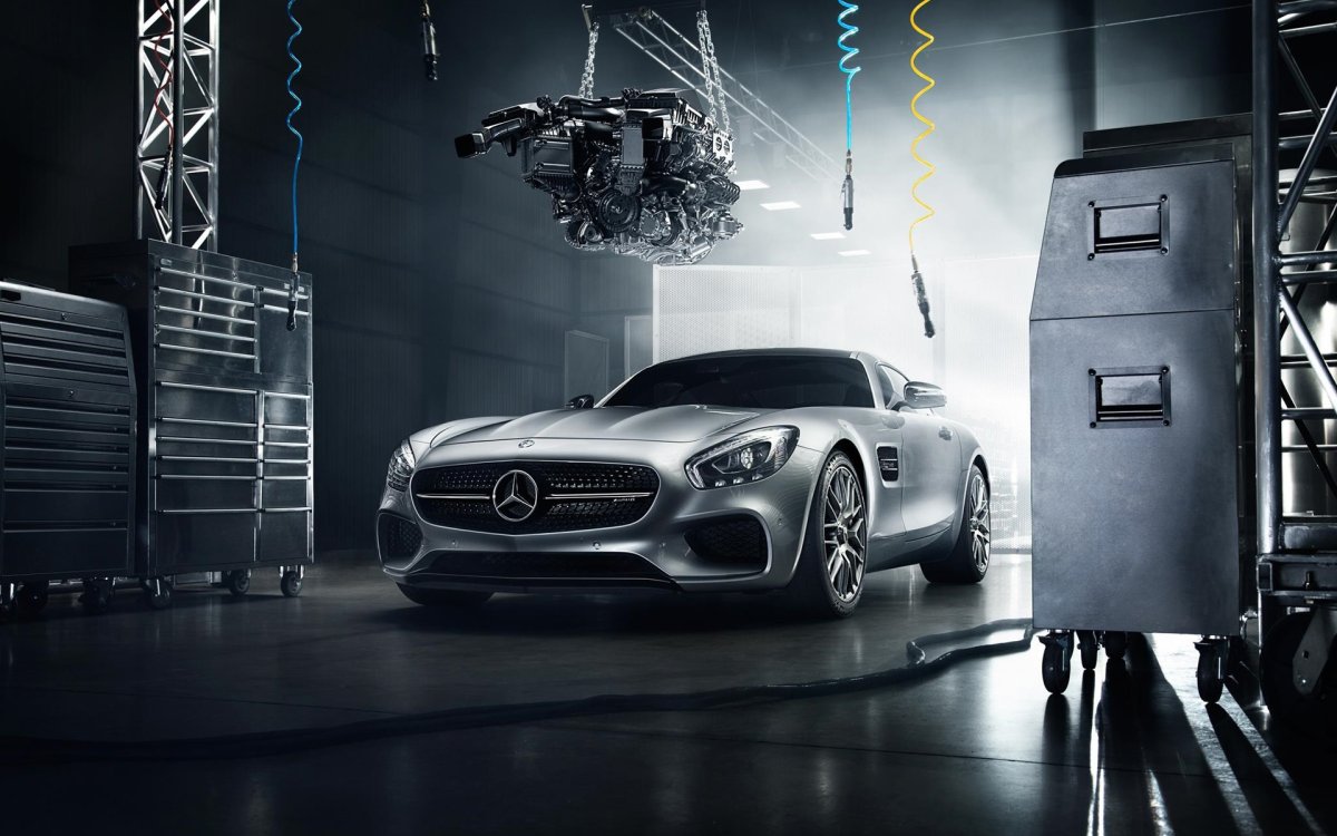 Мерседес AMG gt