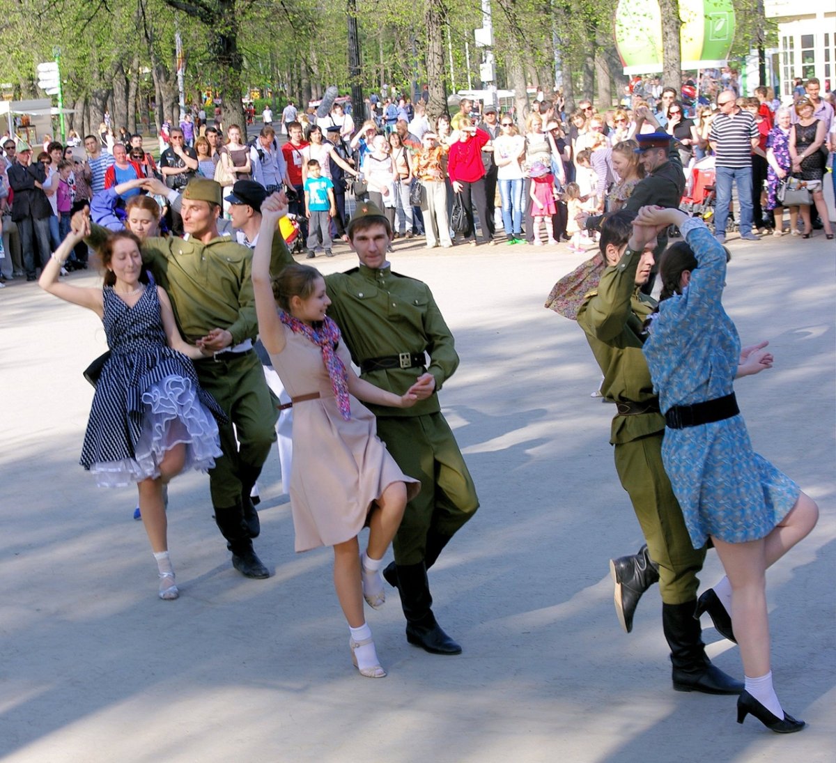 Платья военных лет для танцев