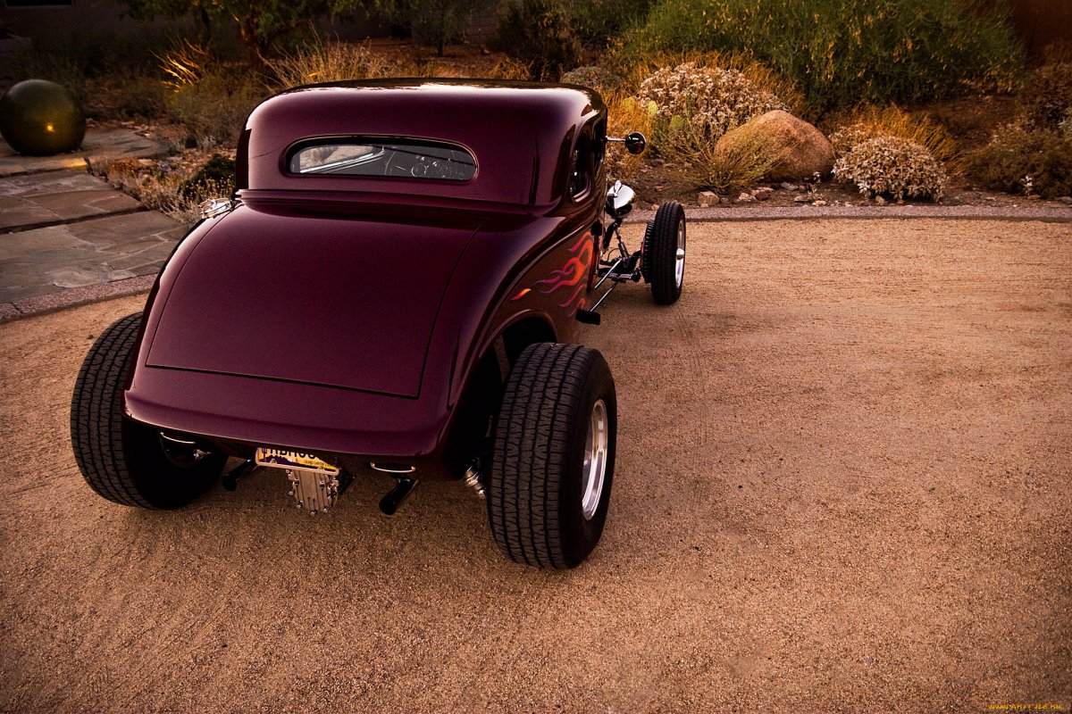 Custom Rod Ford