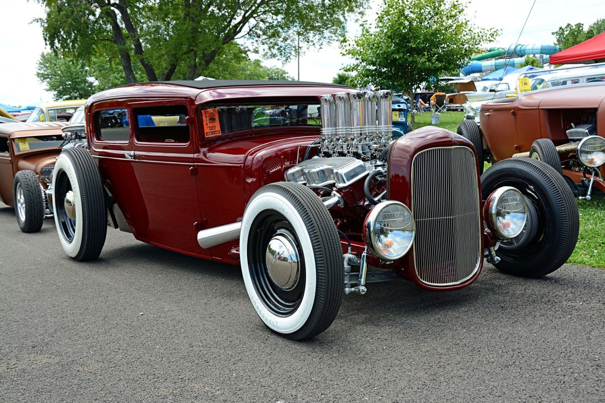 Ford hot Rod Front