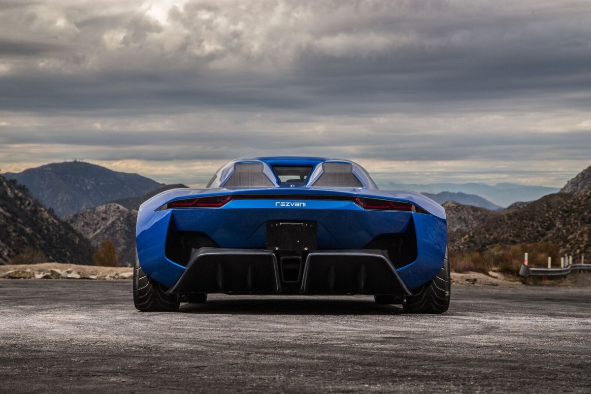 Спорткар Rezvani Beast Alpha