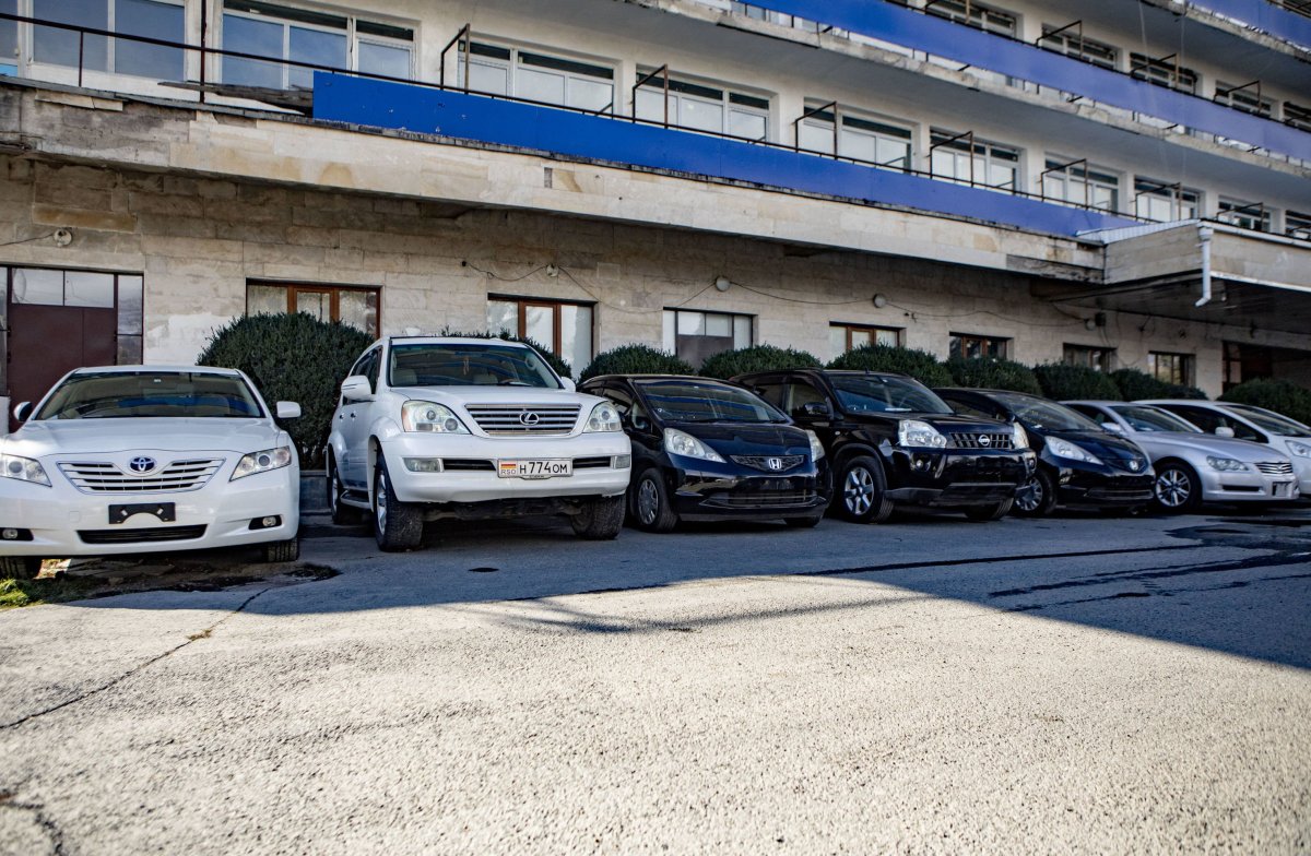 Авторынок Цхинвал